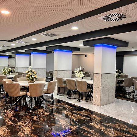 Hotel Montenegro Worms Exteriör bild