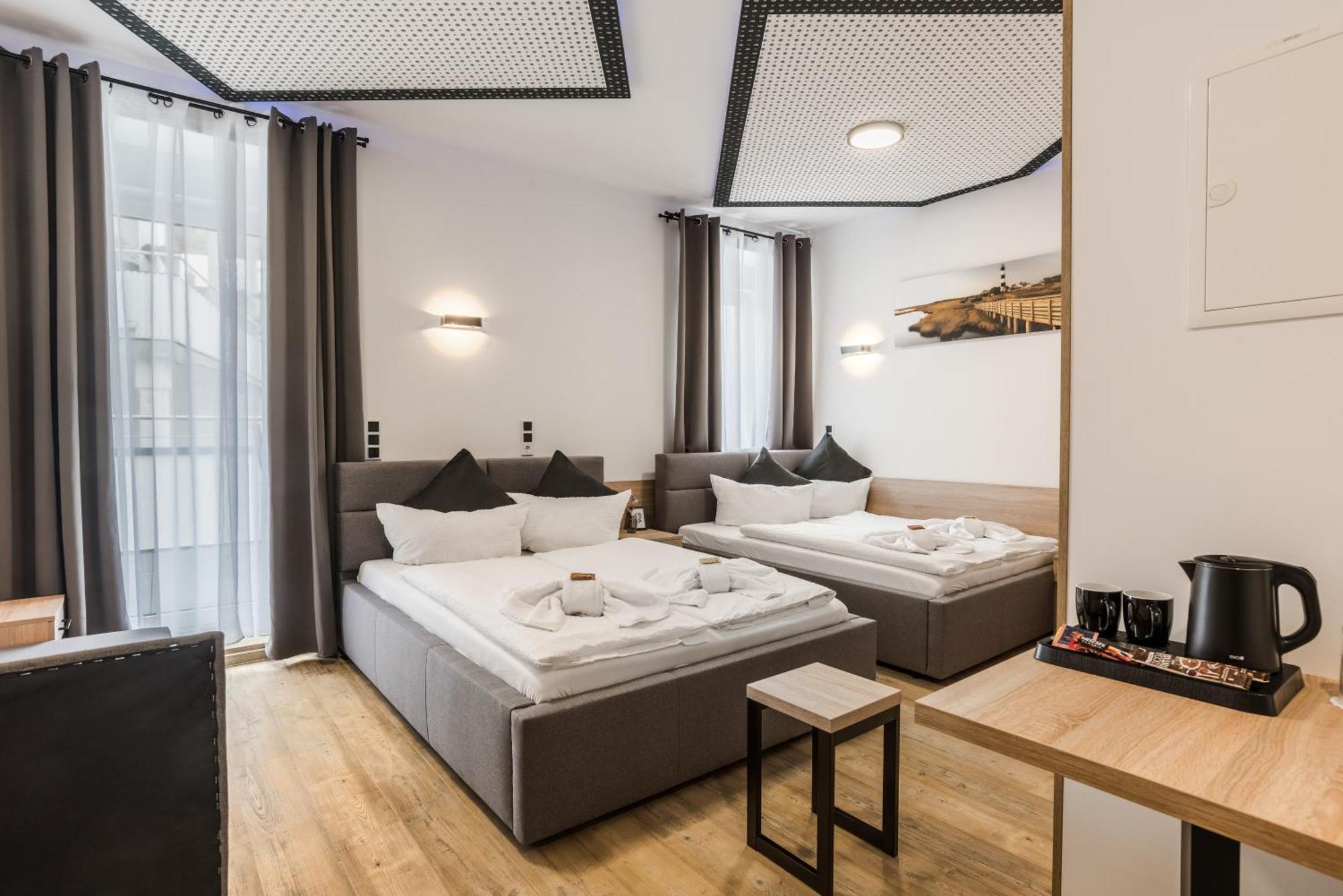 Hotel Montenegro Worms Exteriör bild