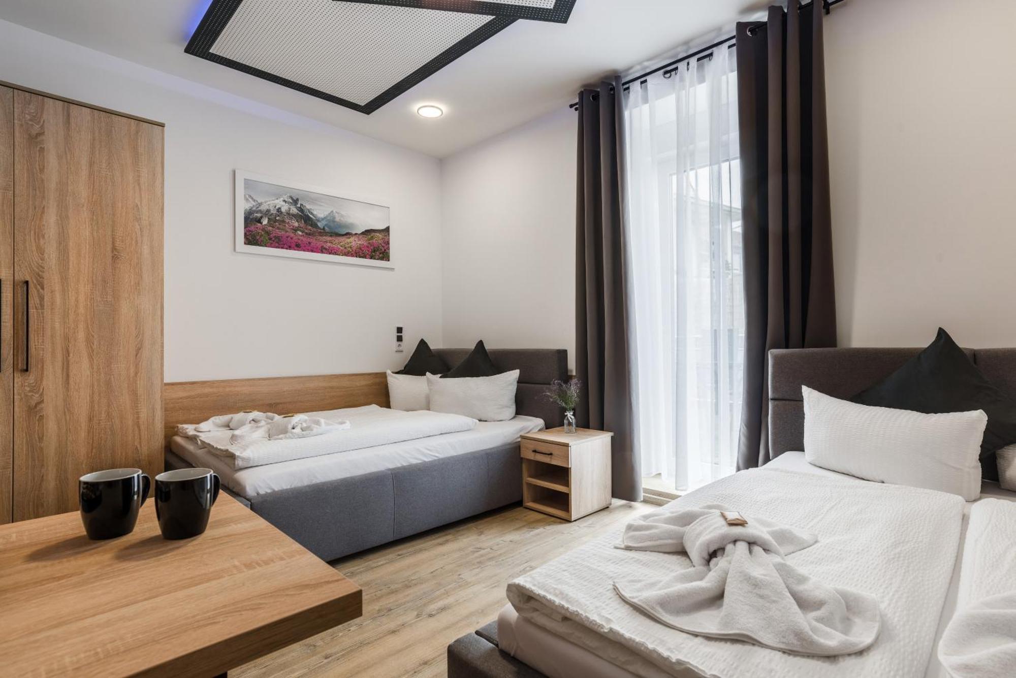 Hotel Montenegro Worms Exteriör bild