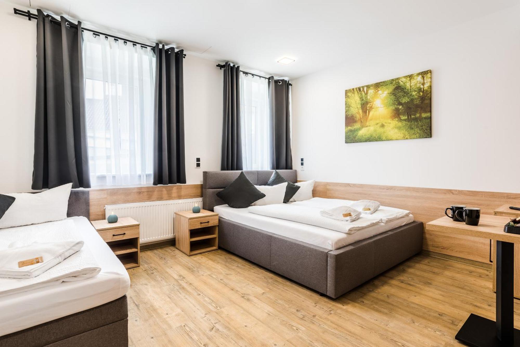 Hotel Montenegro Worms Exteriör bild